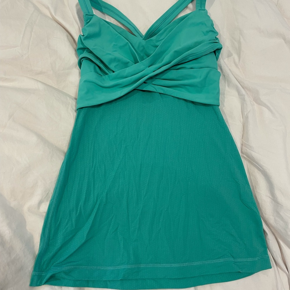 Lululemon cross over tank top